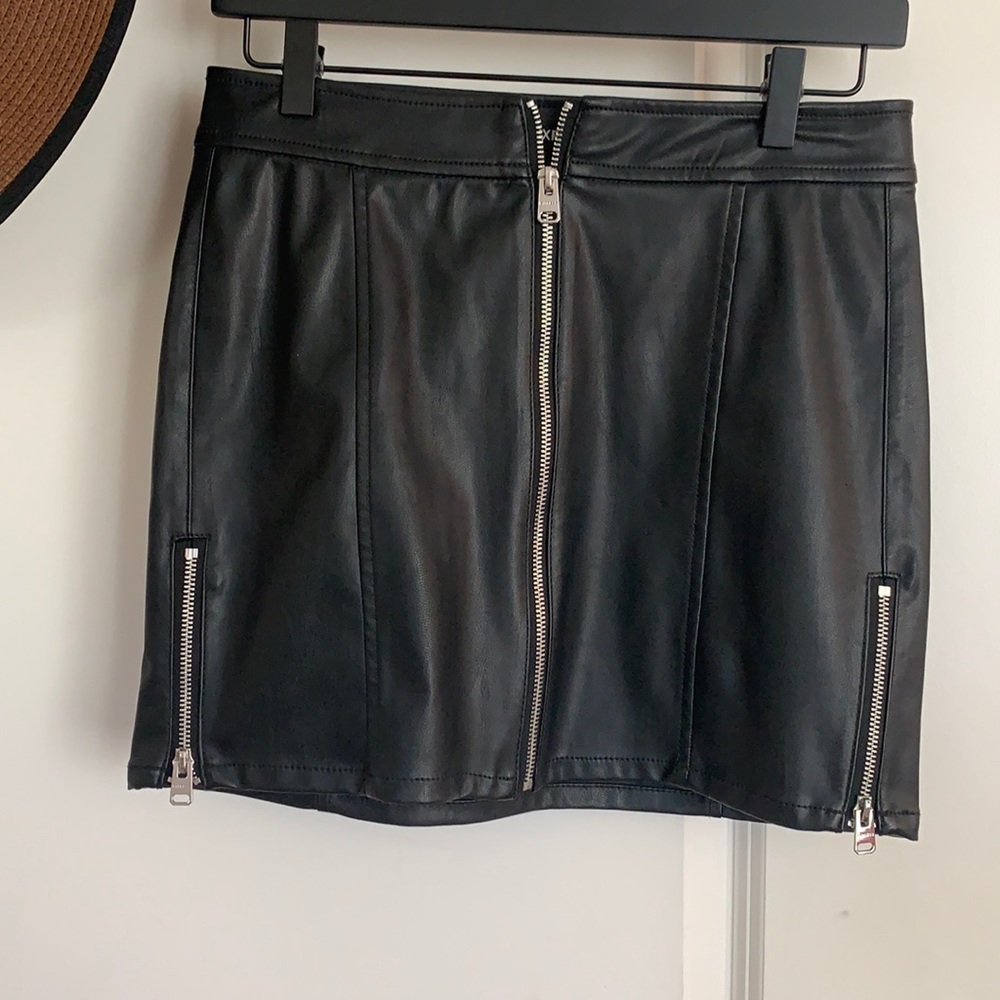 Leather skirt